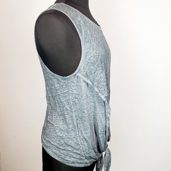 Linen Laissez Faire partial wrap blouse tie bottom - Picture 3 of 7